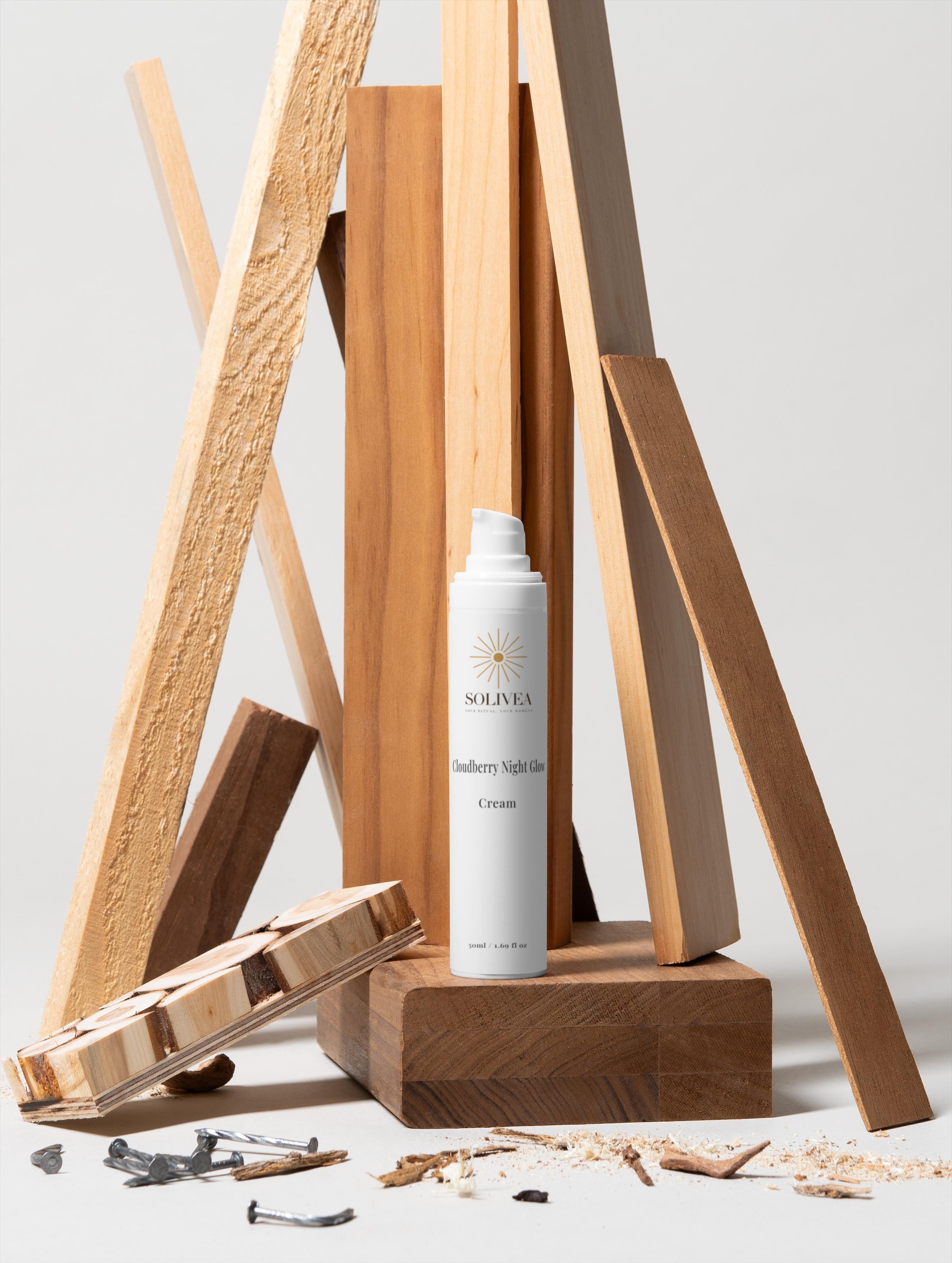 Cloudberry Night Glow Cream